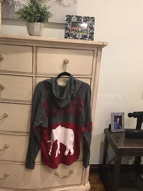 Alabama Gray & Red Elephant Hooded Pullover